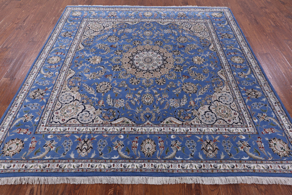 8' Square Persian Nain Handmade Wool & Silk Rug - Q13142