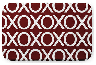 34" x 21" Hugs and Kisses Bathmat, Maroon