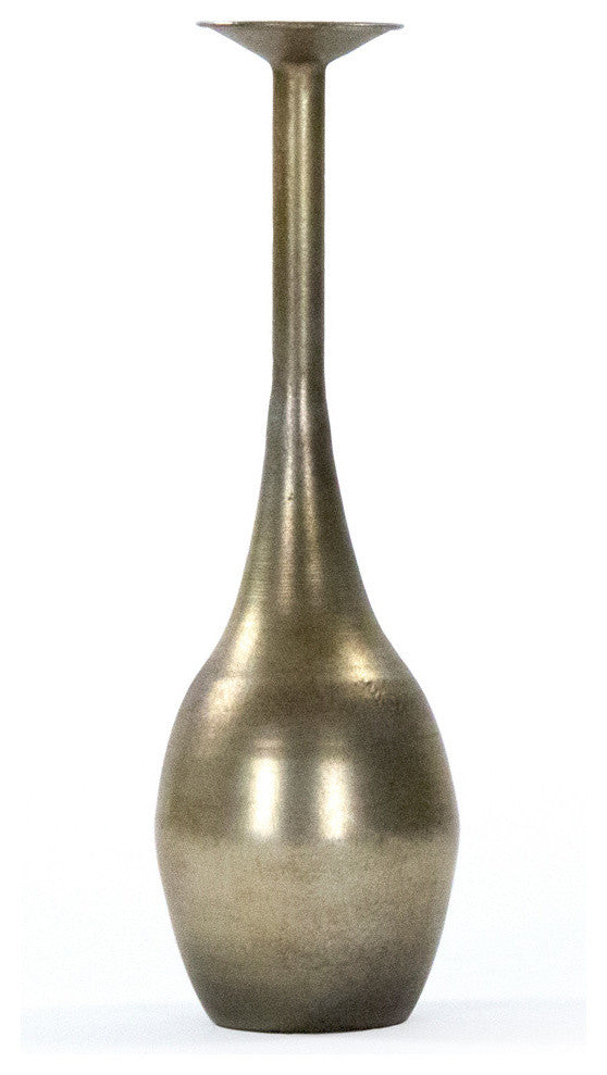 Noreen Bottle, Medium