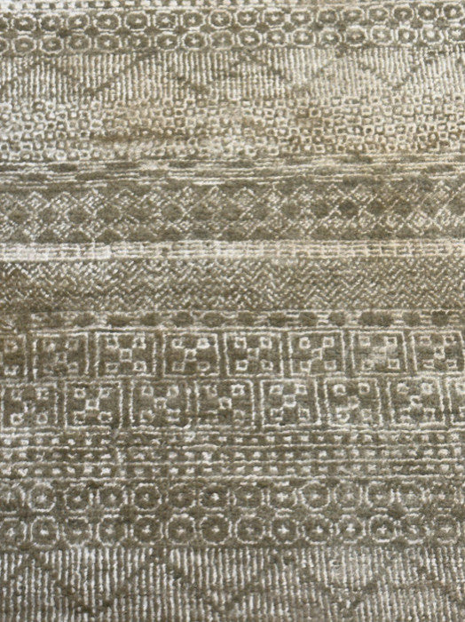 Ivory Color Fine Hand Knotted Modern Rug 7'11"x9'8"