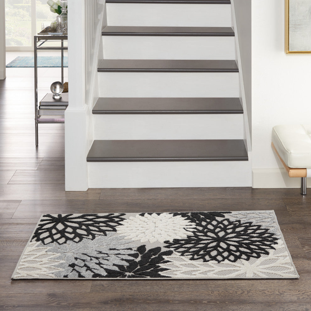 Nourison Aloha 3' x 5' Black White Tropical Area Rug