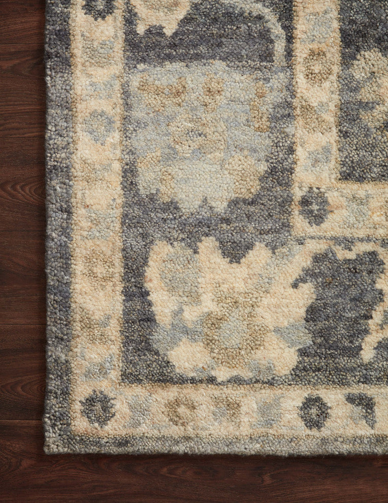 Loloi Clement Midnight / Antique Ivory 2'-6" x 9'-9" Area Rug