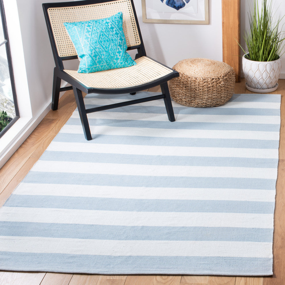 Safavieh Montauk Collection MTK712K Rug, Sky Blue/Ivory, 6' x 9'