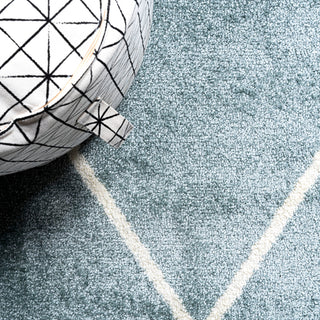Cole Minimalist Diamond Trellis Light Blue/White 5'x8' Area Rug