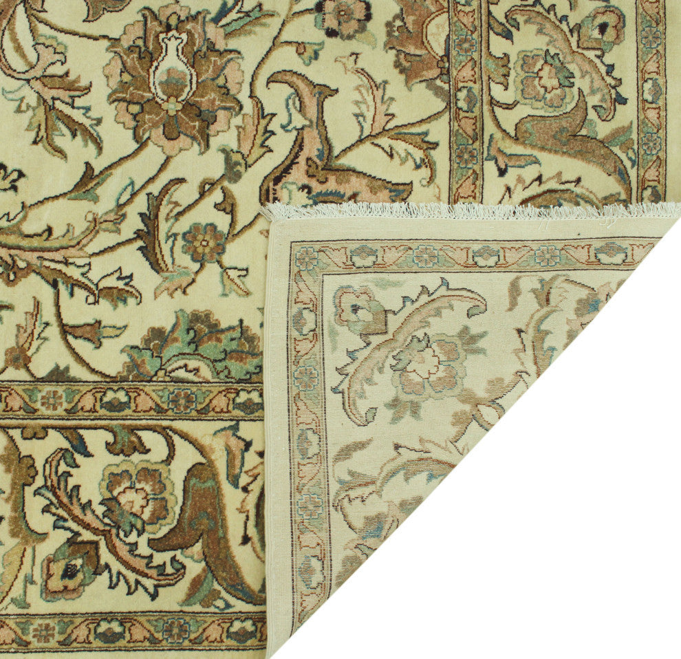Turkish-Knotted Aesoburn Ivory/Gold Rug, 8'3x10'3