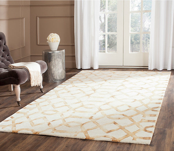 Safavieh Dip Dye Ddy712E Geometric Rug, Ivory/Camel, 2'3" X 6'0"