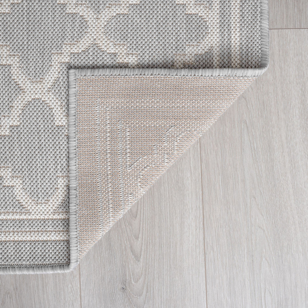 Shaila Transitional Geometric Gray/Cream Indoor/Outdoor Area Rug, 8'x10'