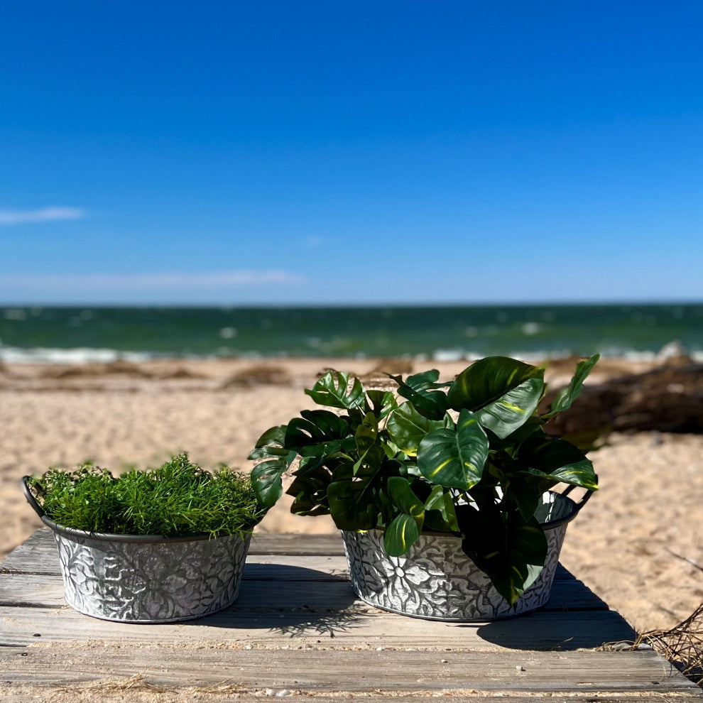 2 Piece Embossed Grey Metal Planter Set