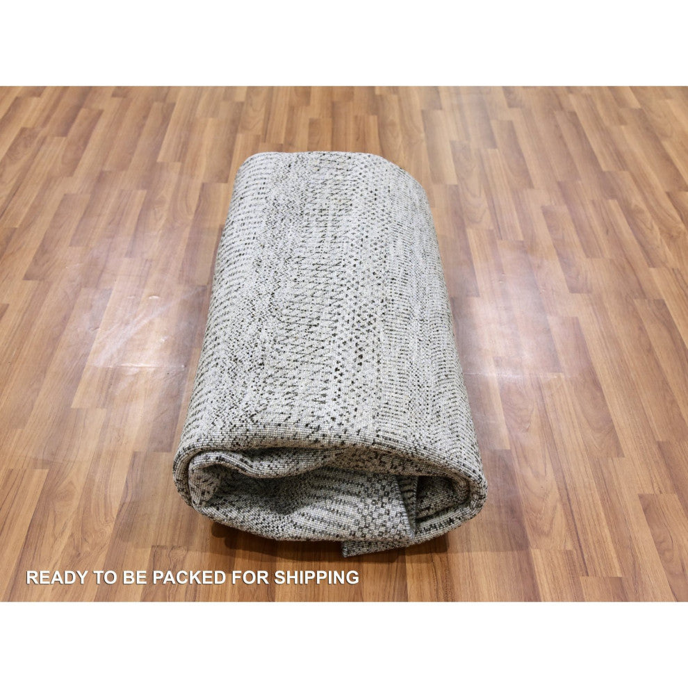 Bright Gray Hand Knotted Grass Design Round Pure Undyed Wool Rug, 7'9"x7'9"