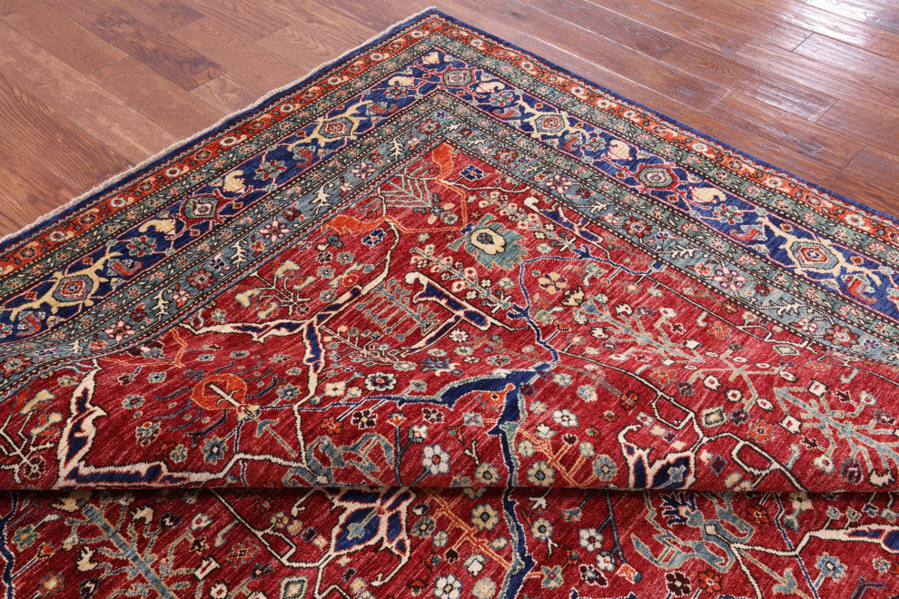 8' 3" X 8' 7" Square Persian Fine Serapi Hand Knotted Rug - Q12444