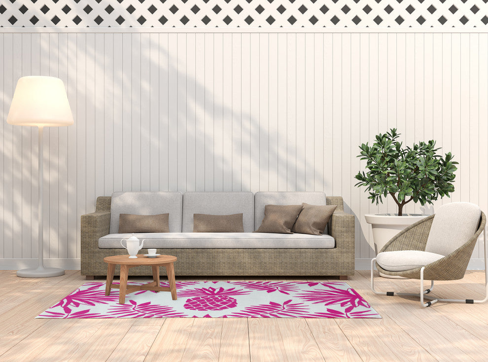 5' x 7' Pineapple Leaves Spring Chenille Indoor/Outdoor Rug