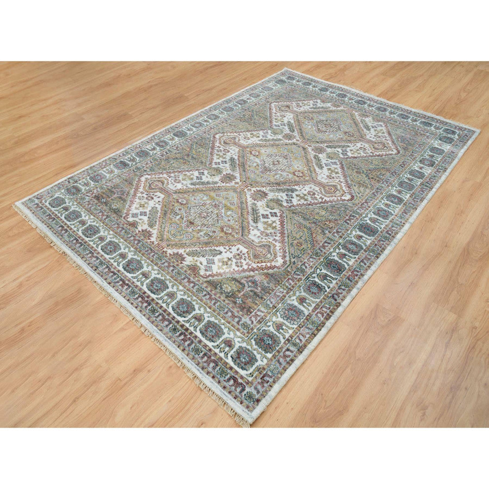 Ivory Shiraz Rosettes Flower Border Hand Knotted Wool Oriental Rug, 6'1"x9'