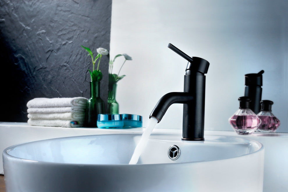 Bravo Series Single Handle Bathroom Sink Faucet in Oil Rubbed Bronze