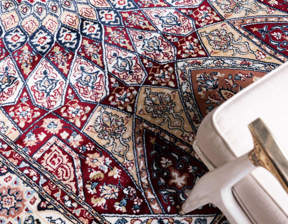 Traditional Kelayeh Round 5' Round Rust Area Rug