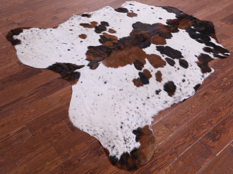 5' 9" X 5' 11" Salt and Pepper Natural Cowhide Rug C2014