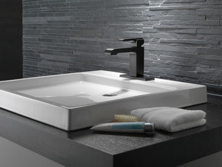 Delta Ara Single Handle Bathroom Faucet, Matte Black, 567LF-BLMPU