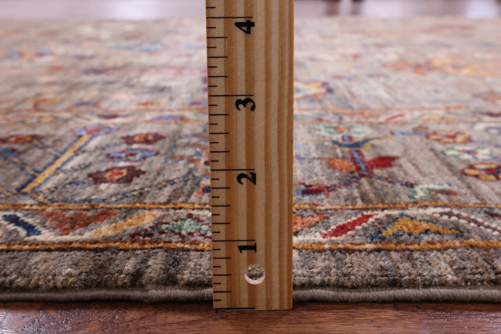 Persian Tabriz Hand Knotted Rug 5' 8" X 8' 1" - Q12151