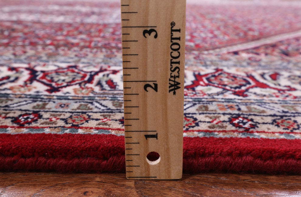 4' 7" X 6' 9" Fine Persian Bijar Handmade Wool and Silk Rug Q6722