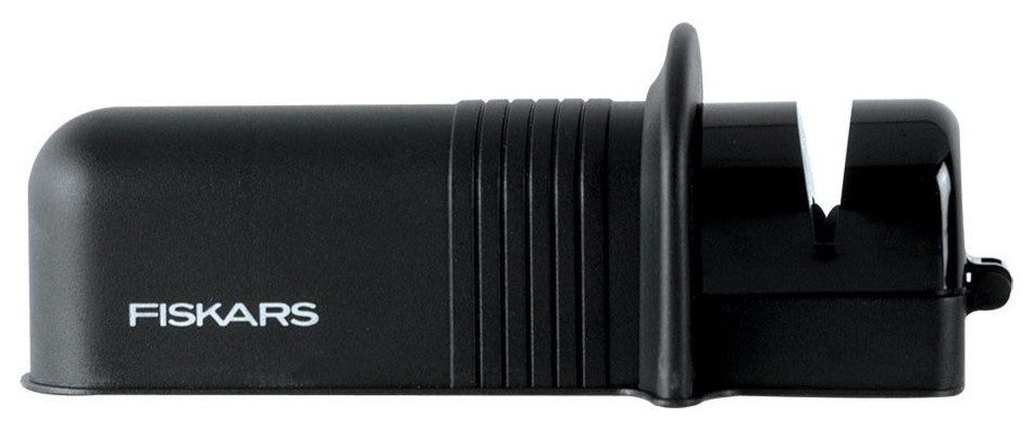 FiskarsÂ® 78616984 Axe & Knife Blade Sharpener