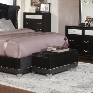 Stroage Bench with Nailhead Trim, Black