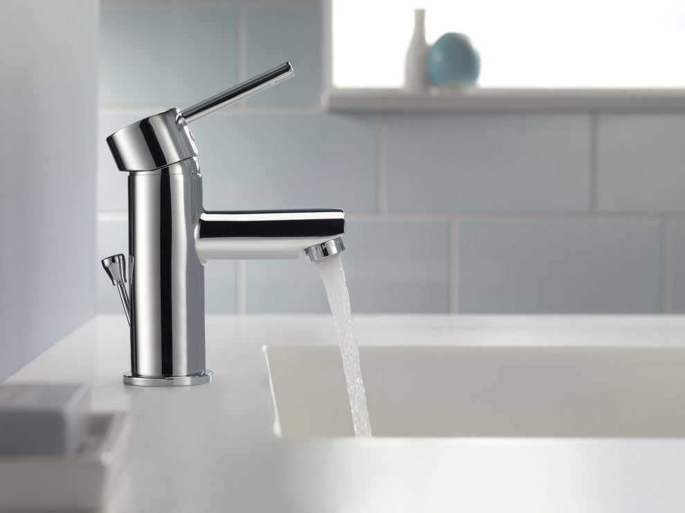 Delta Modern Single Handle Project-Pack Bathroom Faucet, Chrome, 559LF-PP