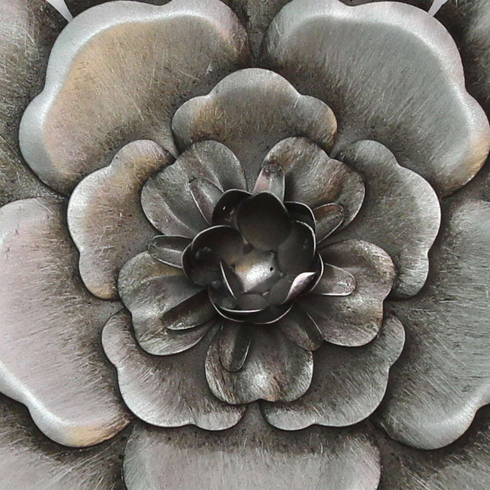 HomeRoots Alluring Silver Metal Wall Flowers