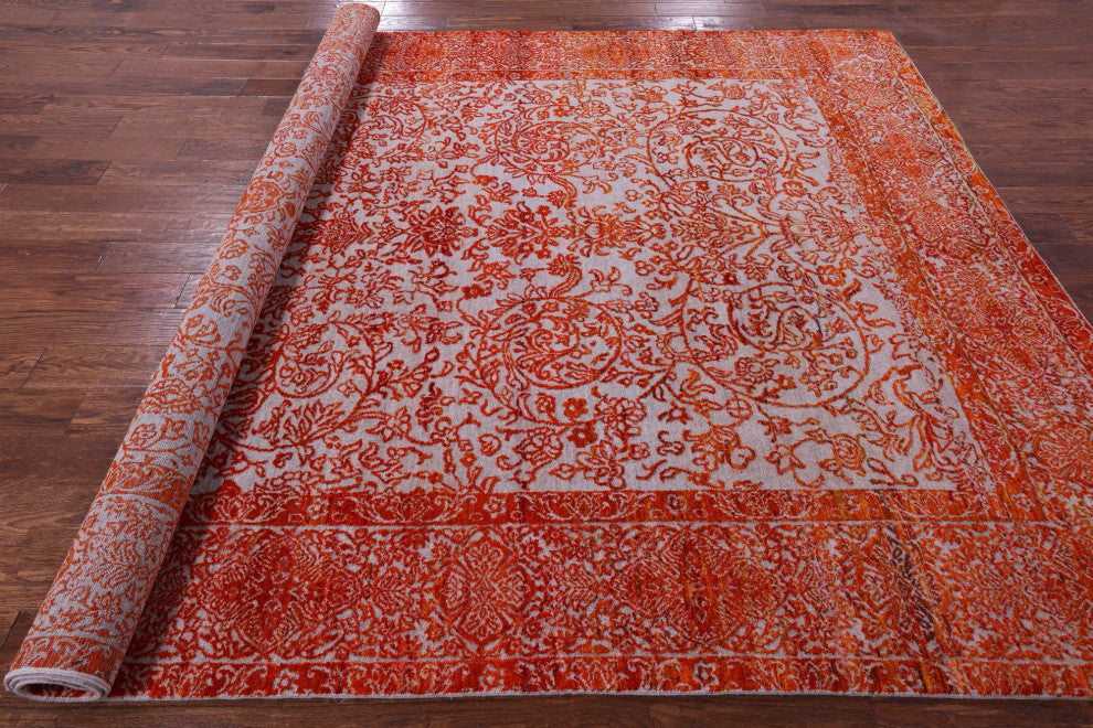 7' 11" X 9' 10" Persian Handmade Wool & Silk Rug - Q15810