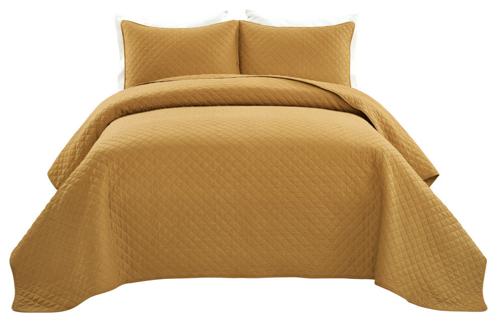 Ava Diamond Oversized Cotton 3-Piece Quilt Set, Mustard, King