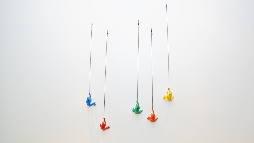 1-Piece Climbing Man Wall Art Sculpture, Blue