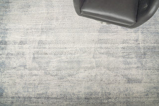 Fine Pure Silk Hand-Knotted Silk Blue/White Area Rug