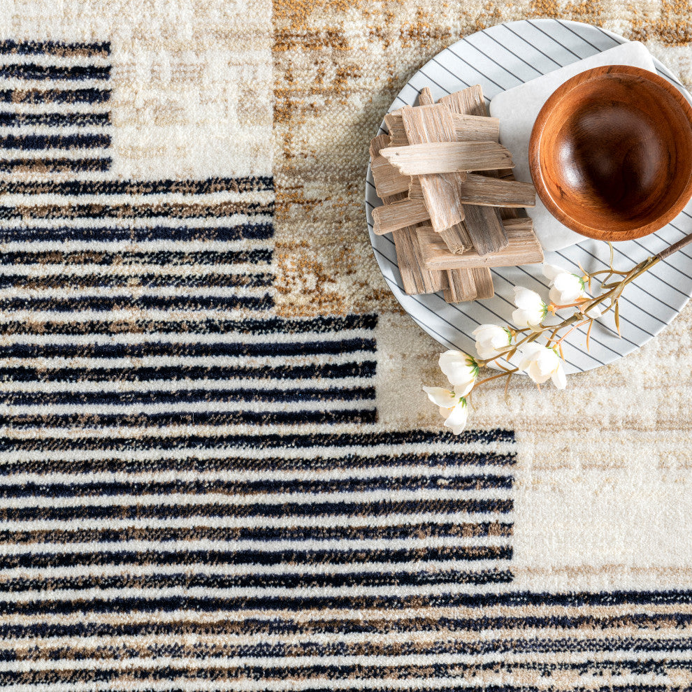 Nuloom Vanita Transitional Southwestern Fringe Area Rug, Navy 6'7"x10'2"