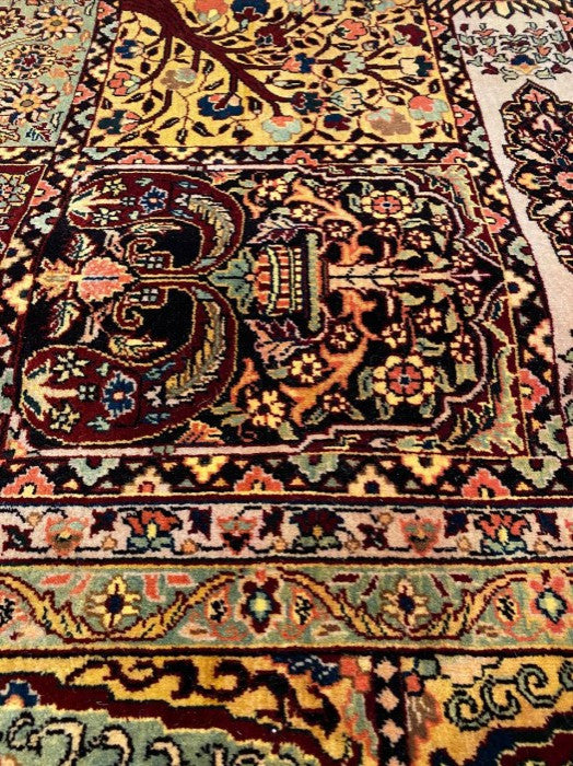 Multi Color Indian Agra 9'x12'