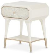 La Rachelle 1-Drawer Nightstand - Medium Champagne