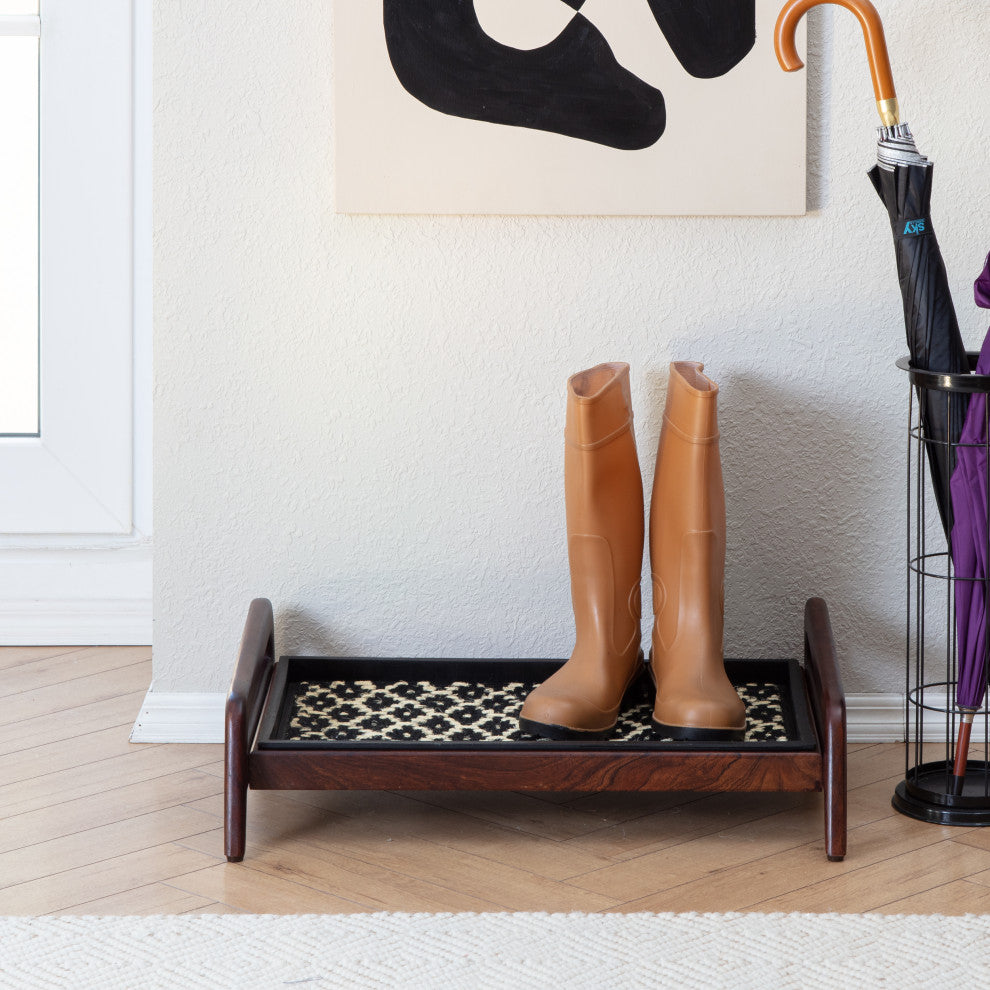 Single-Tier Brown Stand With 2-Pair Rubber Boot Tray Madagascar