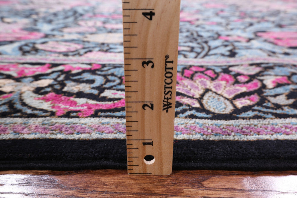 4' 8" X 7' 1" William Morris Handmade Area Rug Q5943