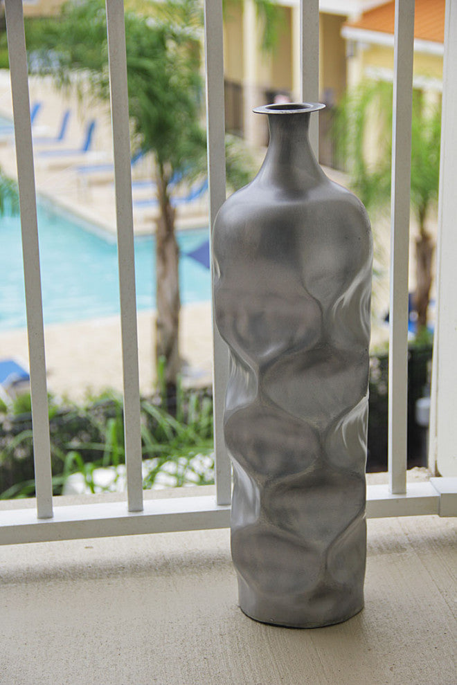 Silver Finish Aluminum Hammered Indoor/Outdoor Vase