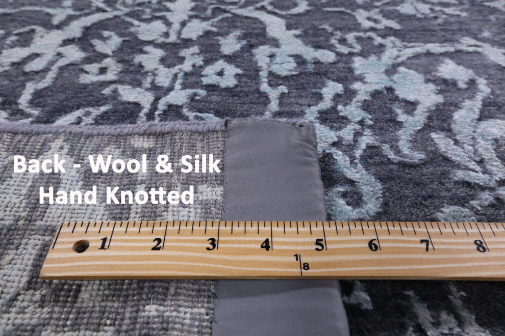 6' 1" X 9' 0" Persian Wool and Silk Hand Knotted Rug Q6285