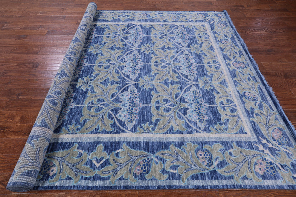 8' 0" X 10' 1" William Morris Handmade Wool Rug - Q13631