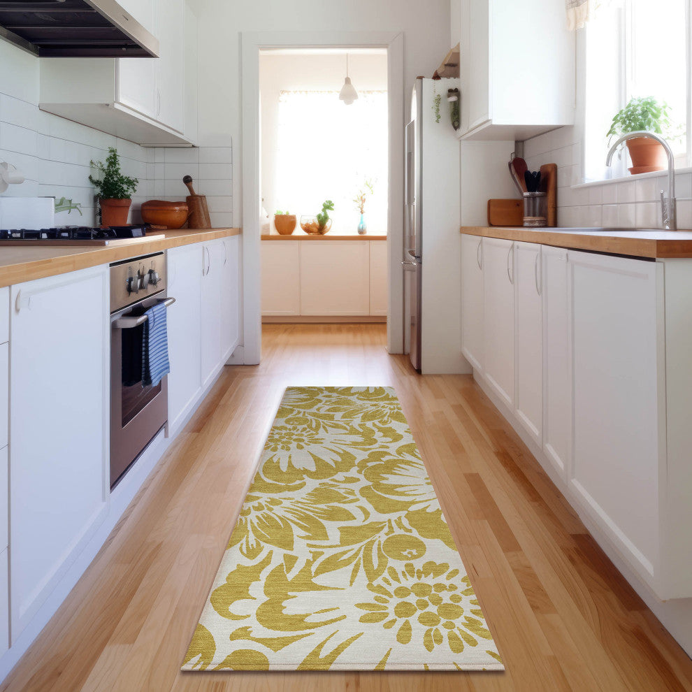 Premium Machine Washable Mayfield AMF551 Gold 2'3" x 7'6" Runner Rug