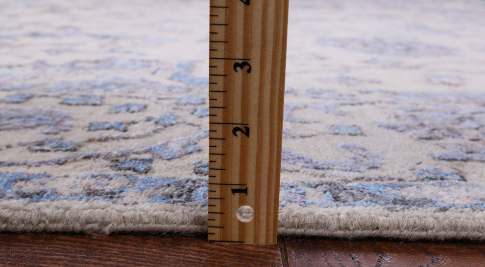 6' 2" X 9' 1" Wool and Silk Persian Handmade Rug Q6220