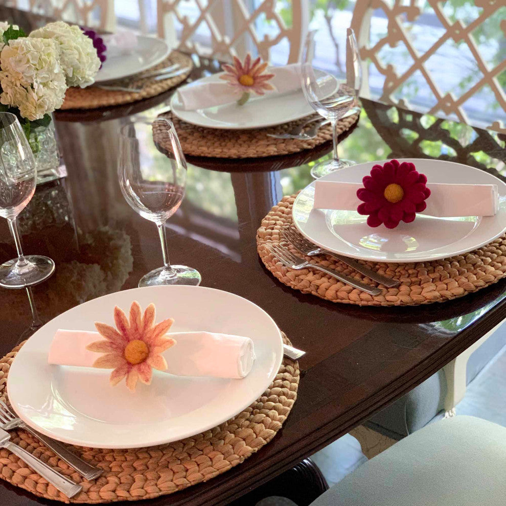 Felt Daisy Napkin Rings, Set of 6