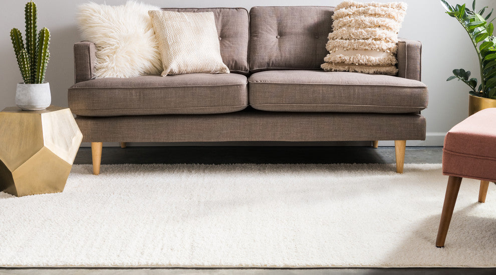 Unique Loom White Studio Solid Shag 4' 0 x 6' 0 Area Rug