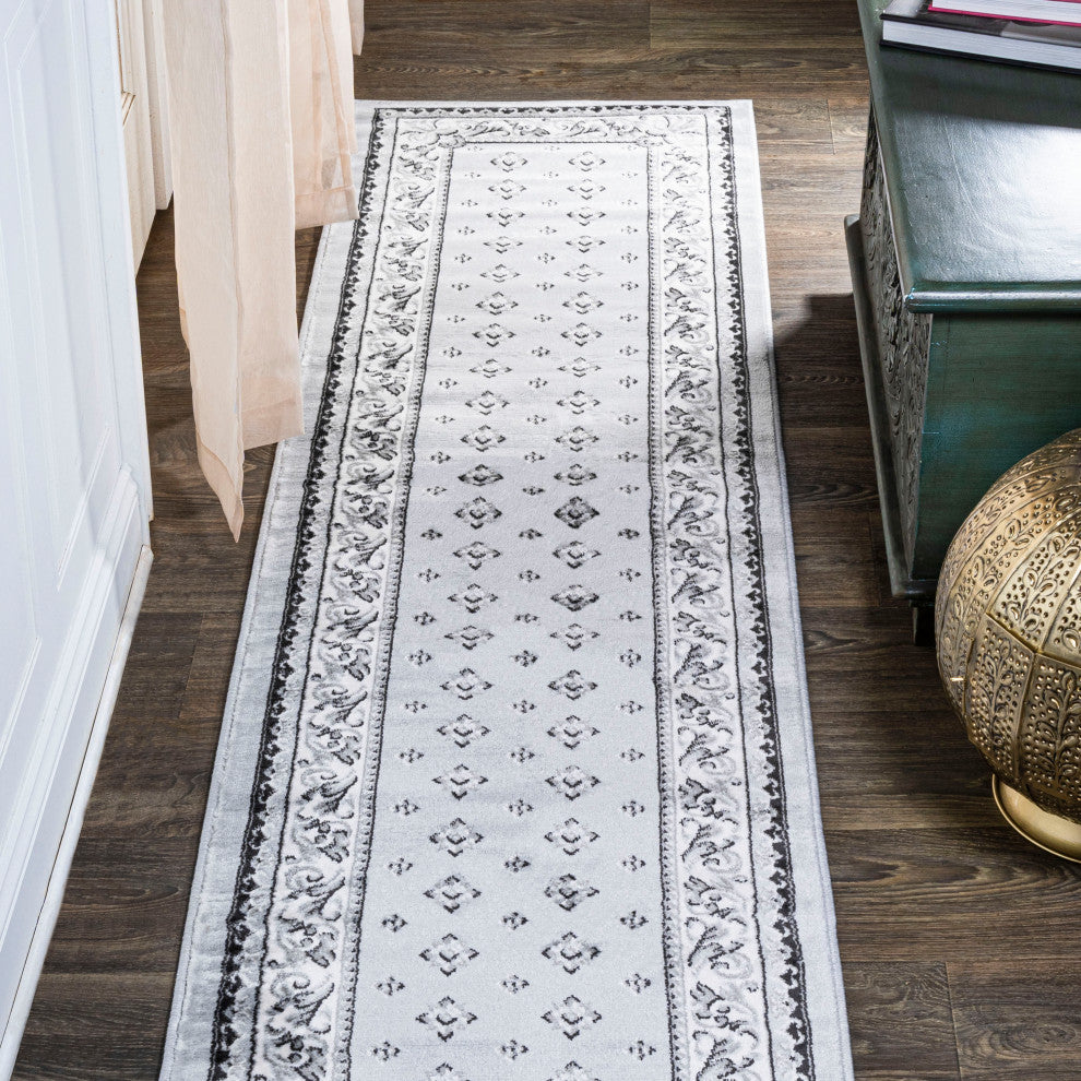 Acanthus French Border, Light Gray/Cream, 2x10