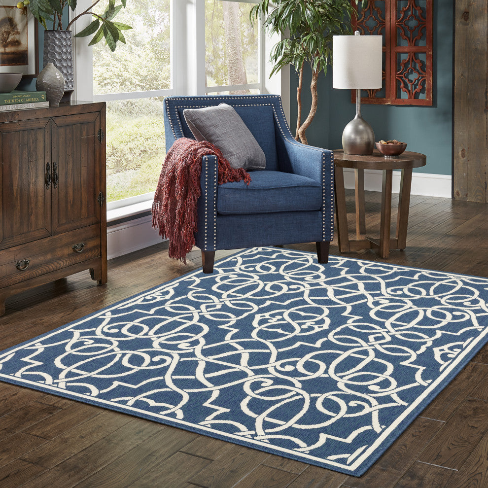 Madelina Lattice Scrollwork Navy Indoor or Outdoor Rug, 1'10"x2'10"