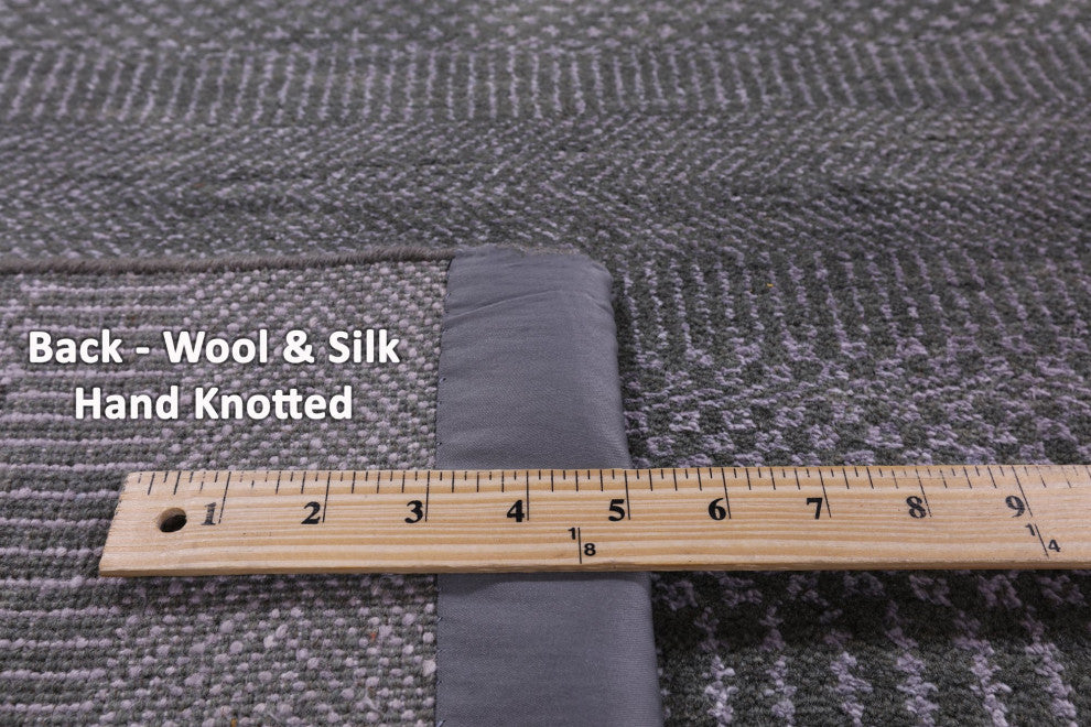 6' 0" X 9' 2" Savannah Grass Wool and Silk Hand Knotted Rug Q11384