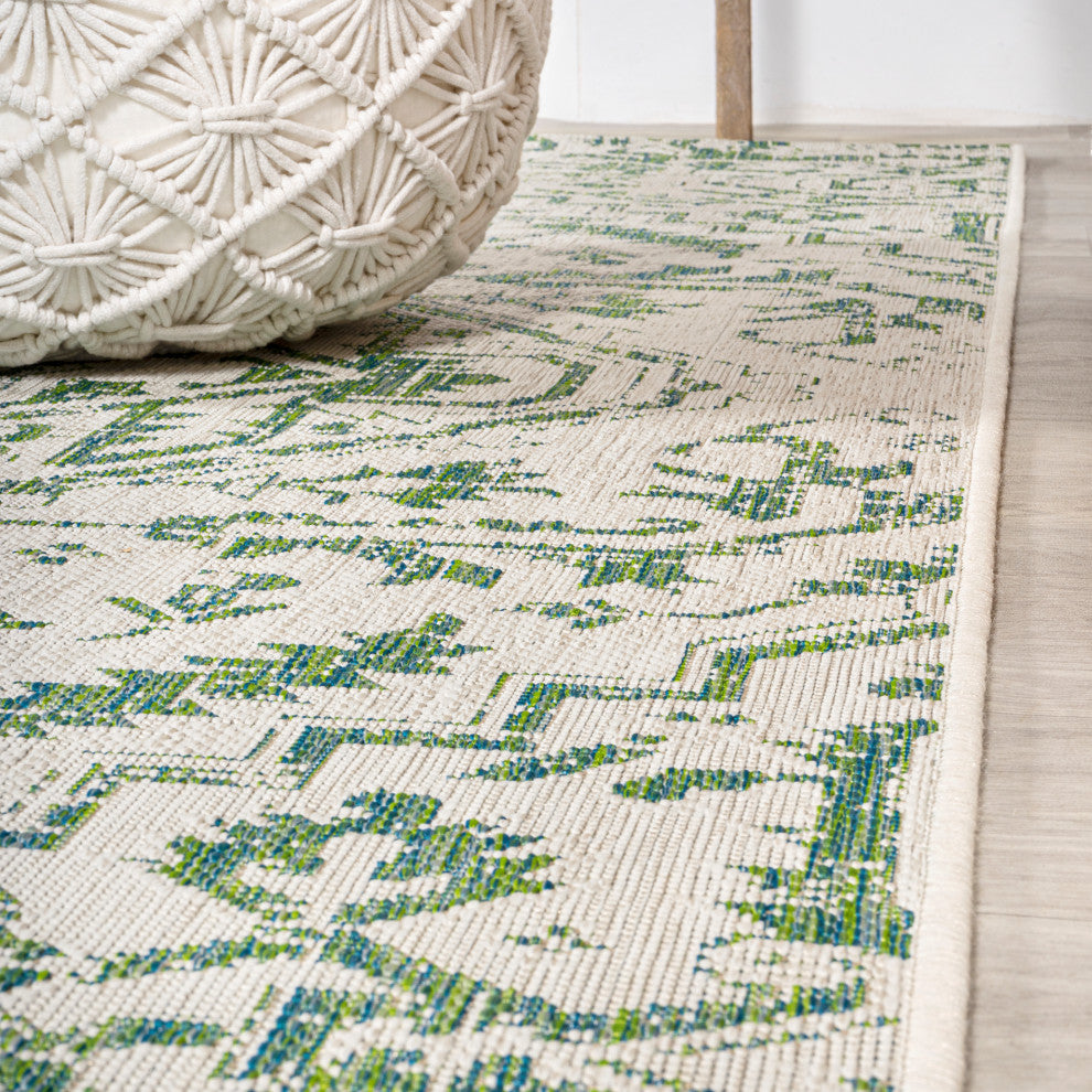 Estrella Bohemian Medallion Textured Weave Indoor/Outdoor, Green/Cream, 2 X 10