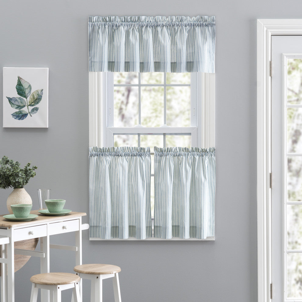 Plaza Stripe 58" x 15" Tailored Valance, Blue