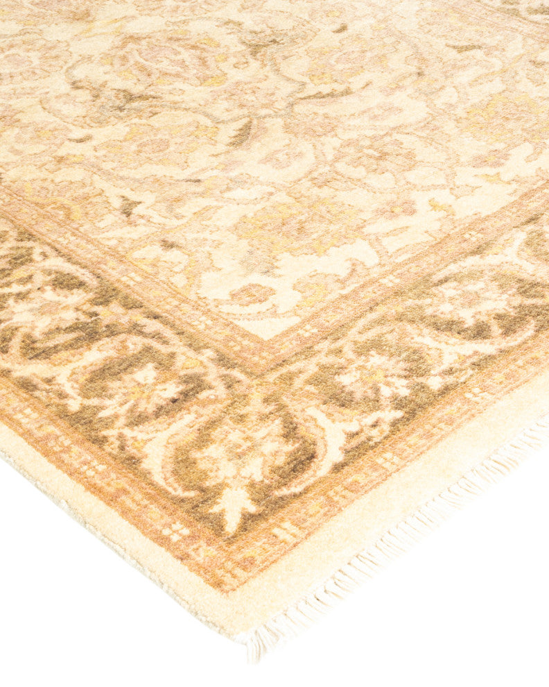 Pekanbaru One-of-a-Kind Hand-Knotted Area Rug Ivory, 3'3"x5'0"