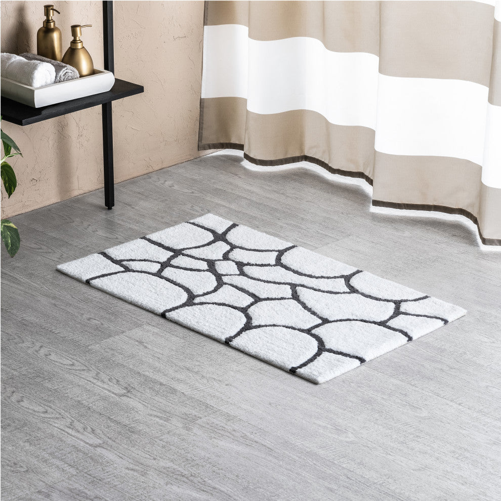 Edington Machine Tufted Bath Mat, Gray, 21x34