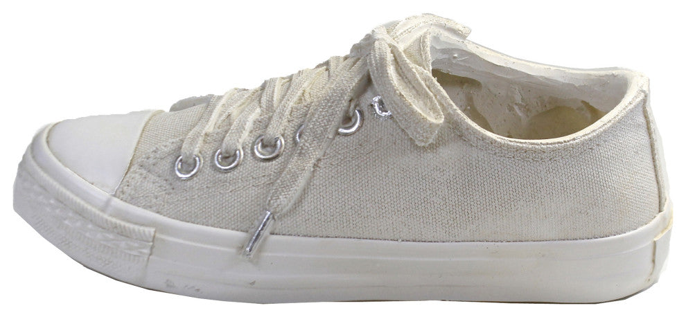 Home and Garden Sneaker Planter Polyresin Tennis Shoe Er61320 Tan